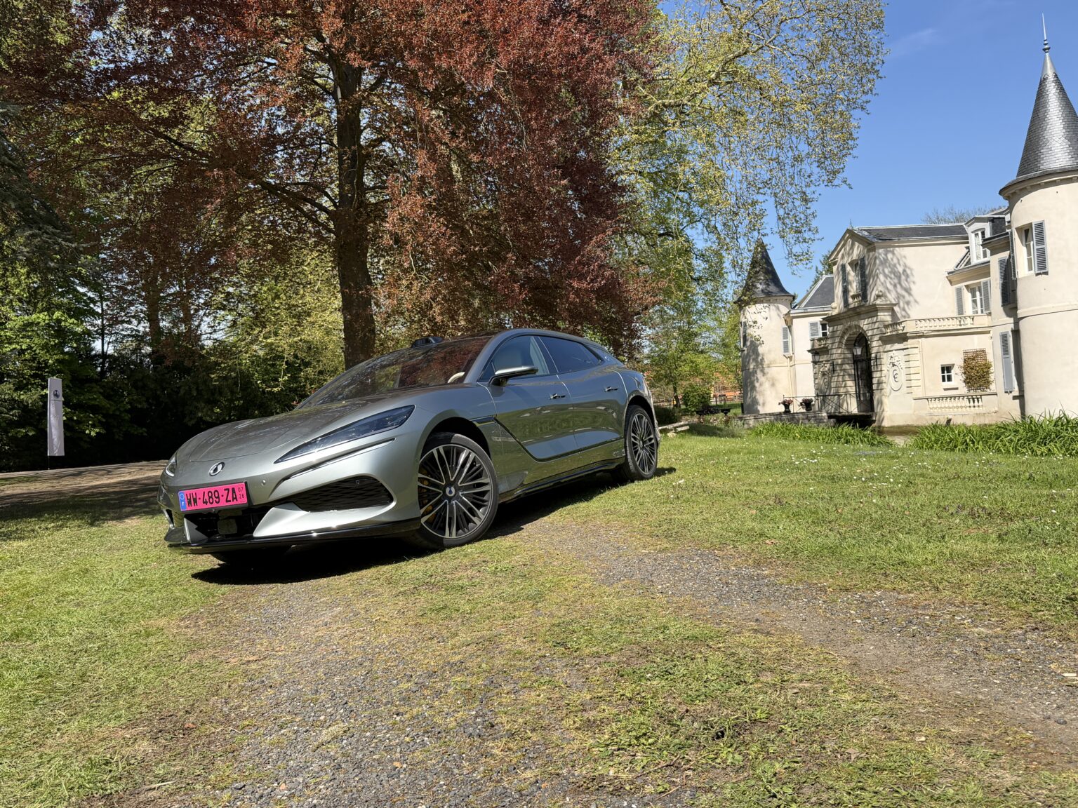 Denza Z9GT EV
