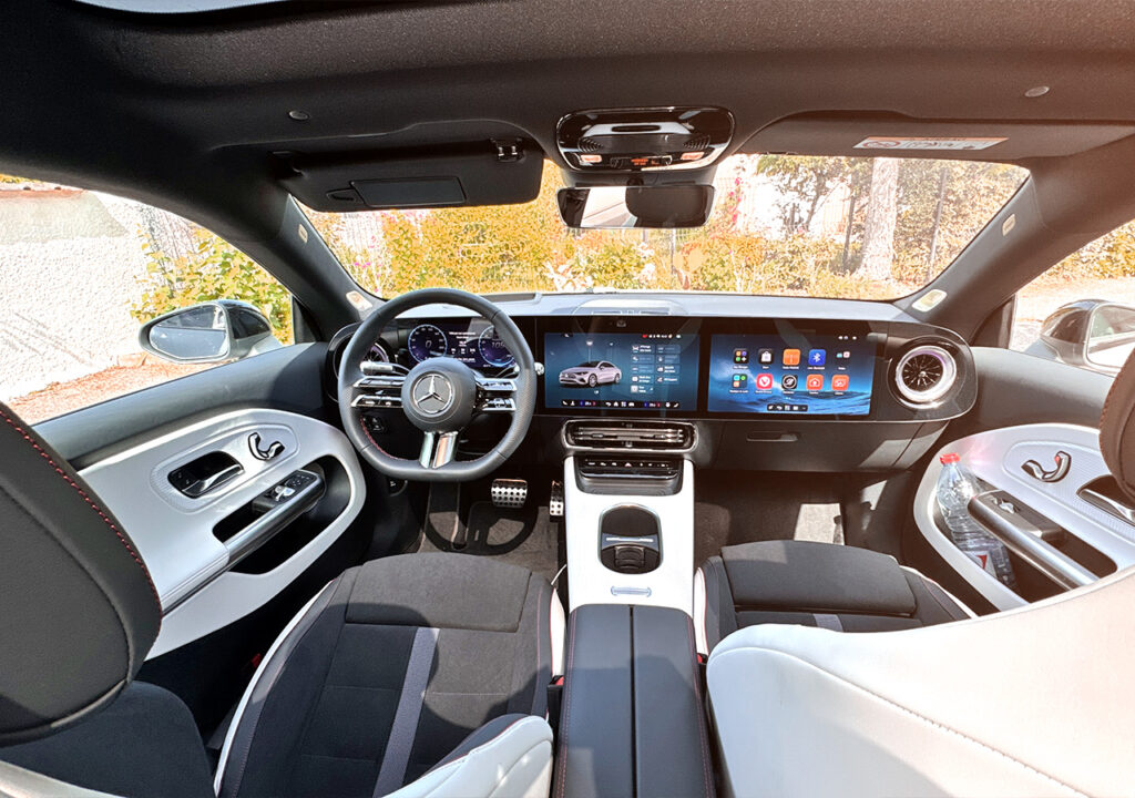 interieur premium et technologique - Mercedes CLA 350 AMG Line : voiture électrique premium
