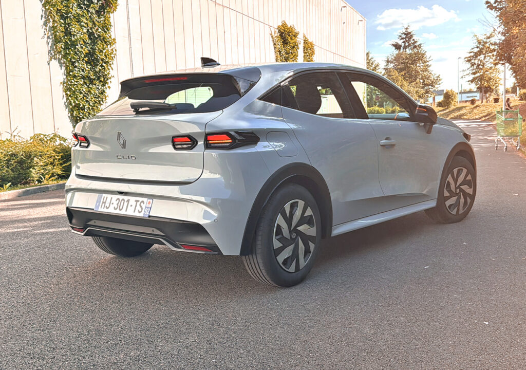 Renault Clio 6 Evolution 115 ch