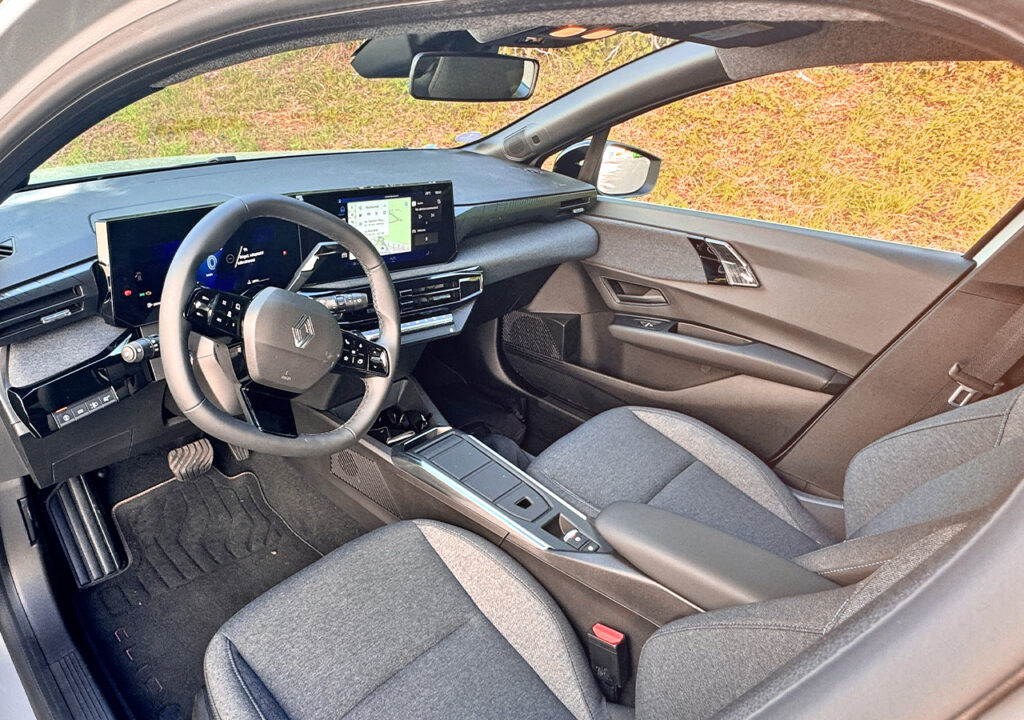 Renault Clio 6 Evolution 115 ch Gris Rafale
