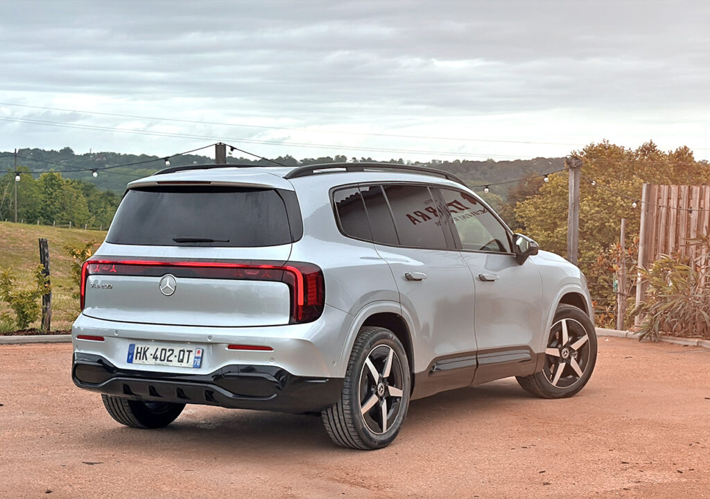 Mercedes GLB 2026 AMG Line face arrière