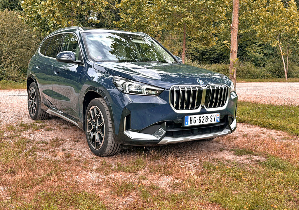 Essai BMW X1 xDrive25e xLine : que vaut ce SUV hybride rechargeable de 245 ch BMW X1 25e xDrive Xline 2026 - moteur 3 cylindres hybride de 245 ch - son prix : à partir de 57 000€ (2026)hybride finition Xline (2)