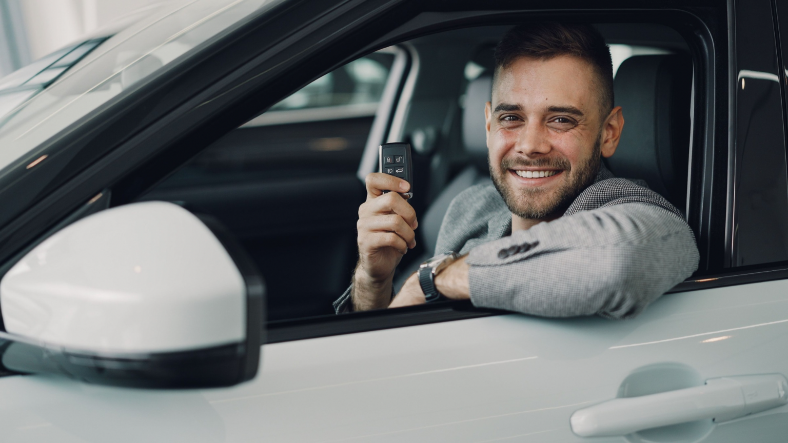 Assurance auto sans frais de dossier : que faut-il savoir avant de souscrire ?