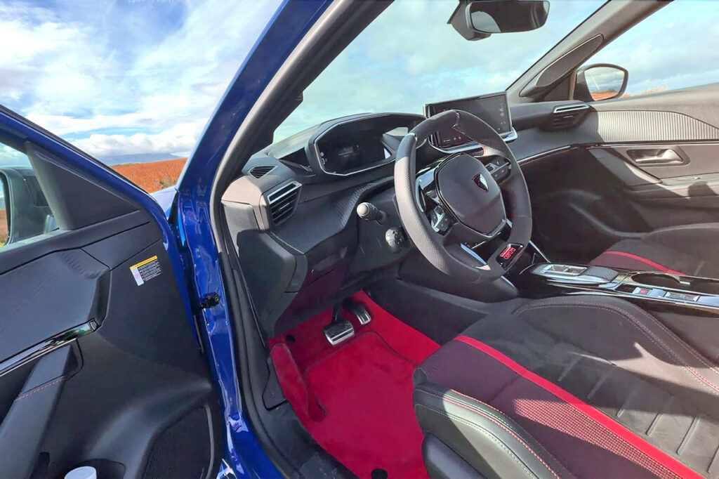 Intérieur Peugeot e208-GTI 2026 (280 ch) Bleu Miramar